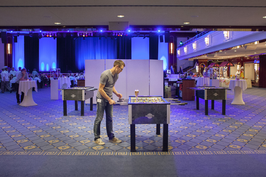 alex fischer, fotograf, darmstadt, 2014, gavi, gesellschaft f�r angewandte versicherungsinformatik, betriebsfeier berlin