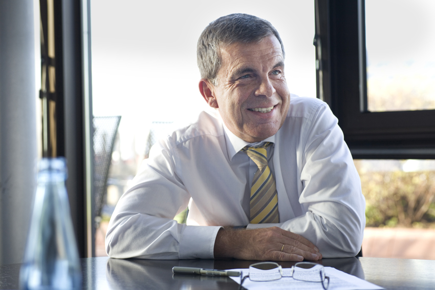 alex fischer, fotograf, darmstadt, 2014, gavi, gesellschaft f�r angewandte versicherungsinformatik, shortcuts, interview