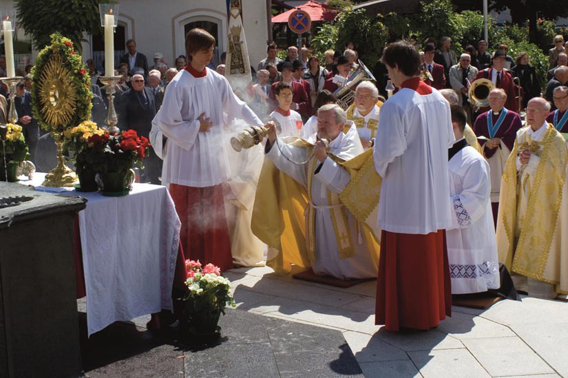 alex fischer, fotograf, darmstadt, vordiplom, fronleichnam, alt oetting, alt �tting, kirche, prozession
